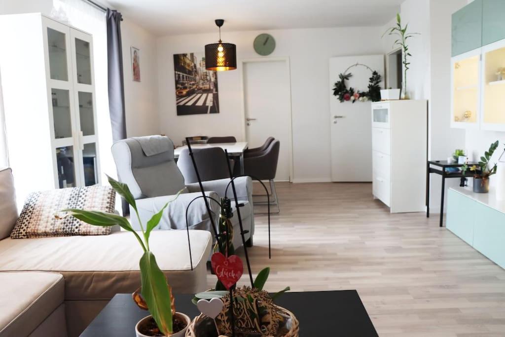 Gemuetliche & Ruhige Unterkunft Erftstadt Exteriér fotografie